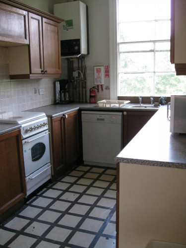 Rentinc - HYDE PARK ROAD - LS6 1AG