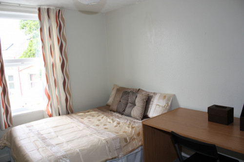 Rentinc - HYDE PARK ROAD - LS6 1AG - Gallery - 52