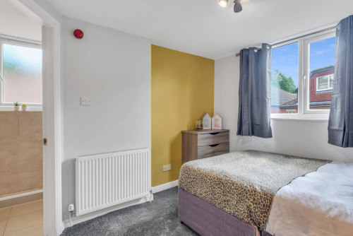 rentinc-bainbrigge-road-ls6-3ad-leeds-101444545120230718121327AM
