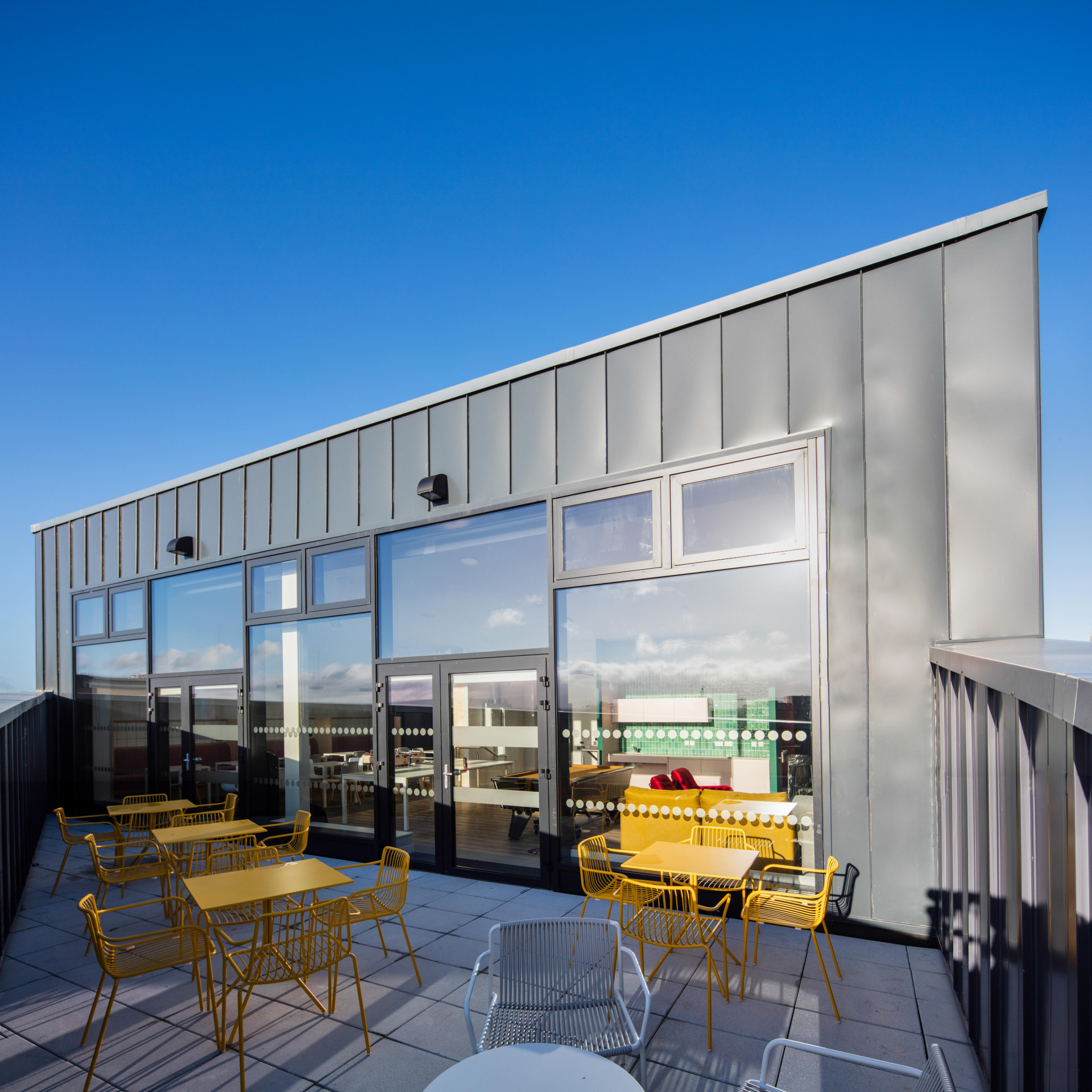 Premium En Suite - Top Floor - 27