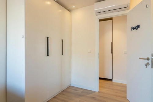 Appealing single bedroom near the popular Palau de la Música de València  - Gallery -  5