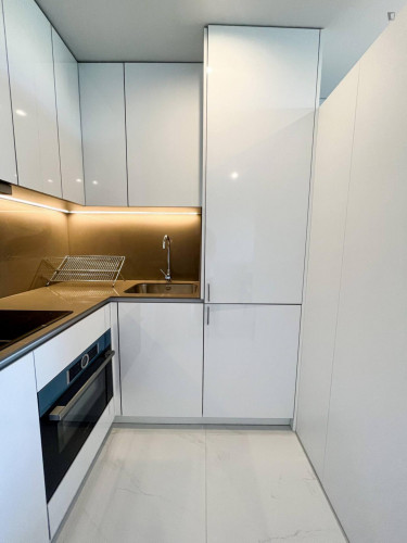 Sunny studio in Senhora da Hora neighborhood  - Gallery -  5