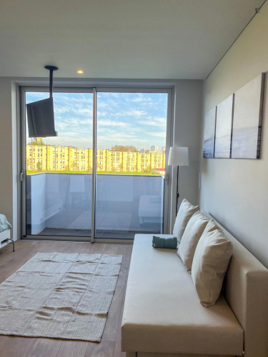Sunny studio in Senhora da Hora neighborhood