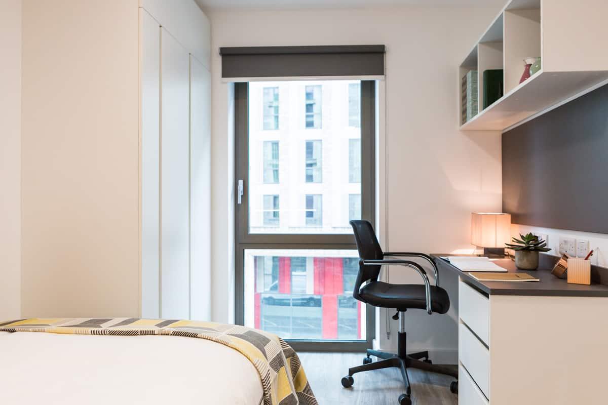  Bronze Studio - Street View | Upper Level  -  Highbury II Residence - Flexible Tenancies  - Gallery -  6