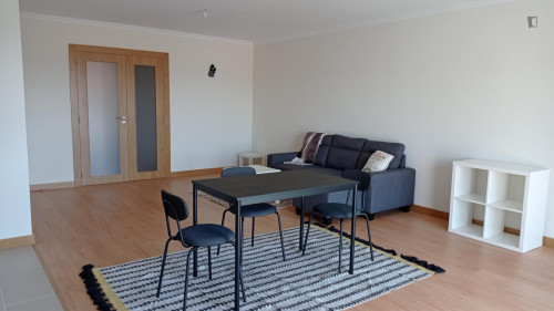 Cosy 2-bedroom apartment with balcony in Bonfim  - Gallery -  5