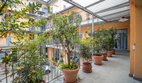 Bright 1-bedroom apartment near Piazza Gae Aulenti