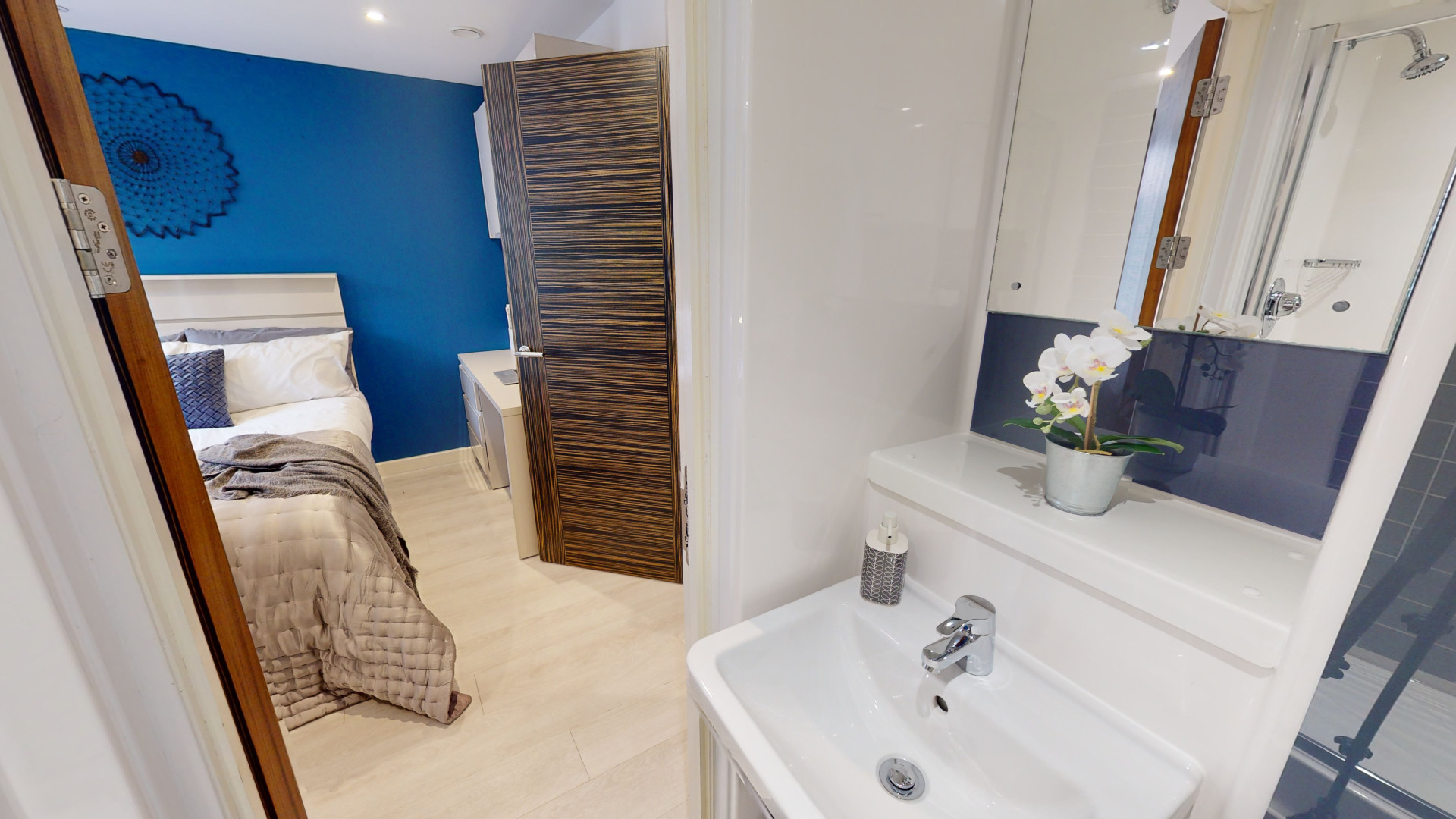  Premium Double Flat  -  79 Silver Street  - Gallery -  25