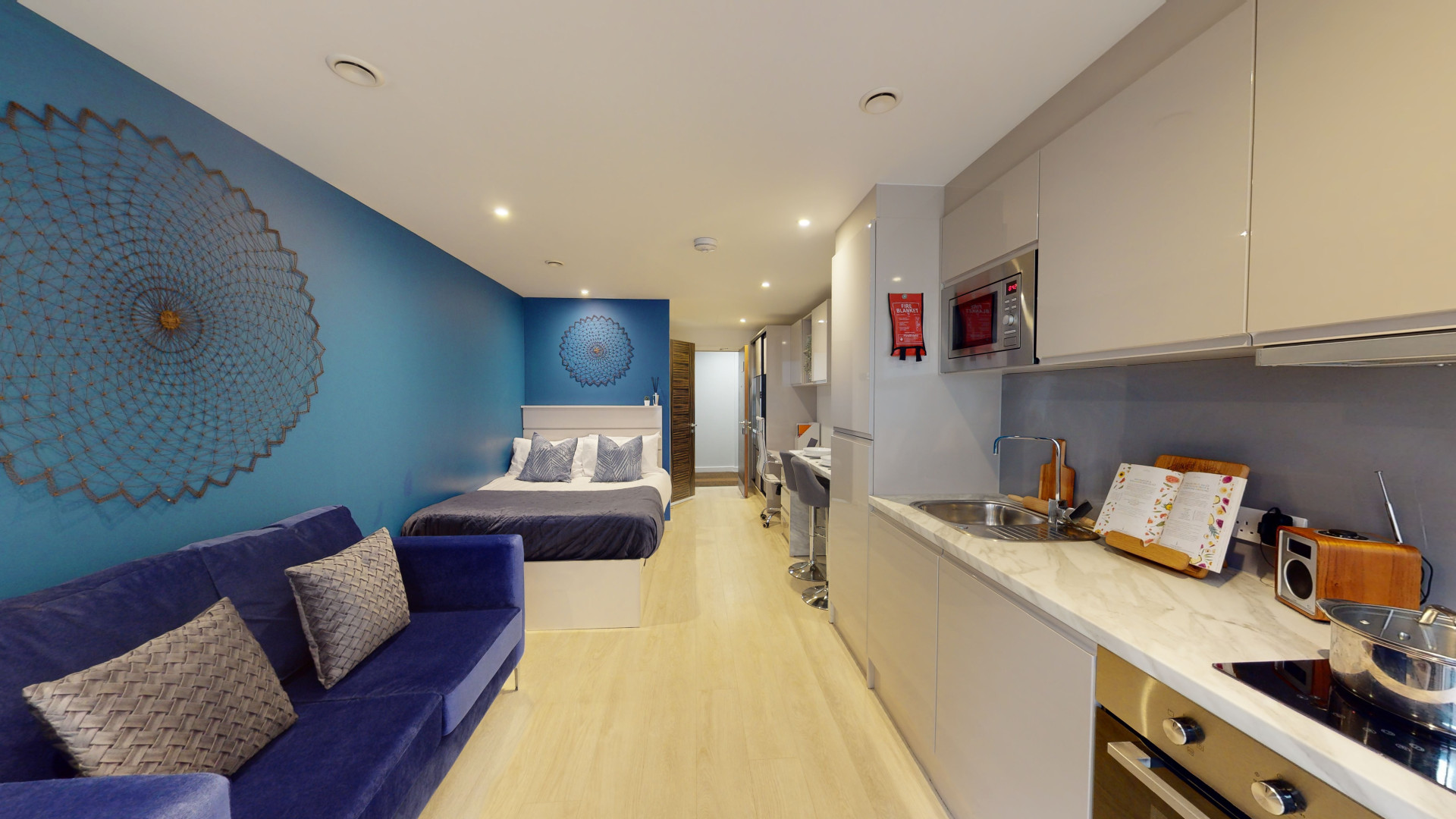  Premium Studio  -  79 Silver Street  - Gallery -  16