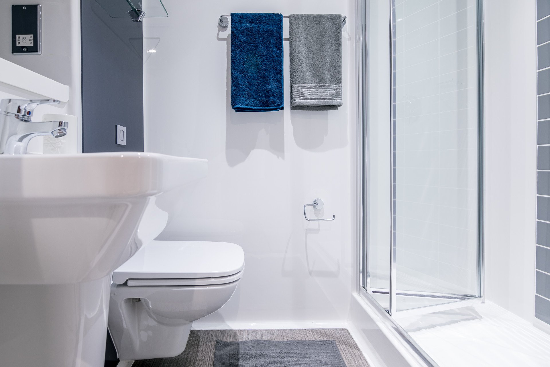  Premium Studio  -  79 Silver Street  - Gallery -  3