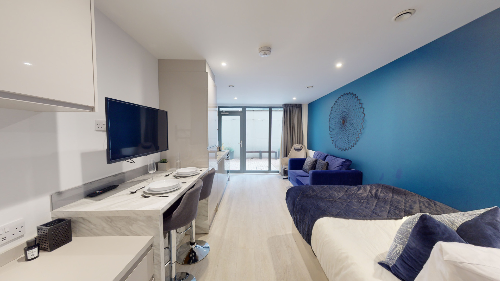  Premium Studio  -  79 Silver Street  - Gallery -  11