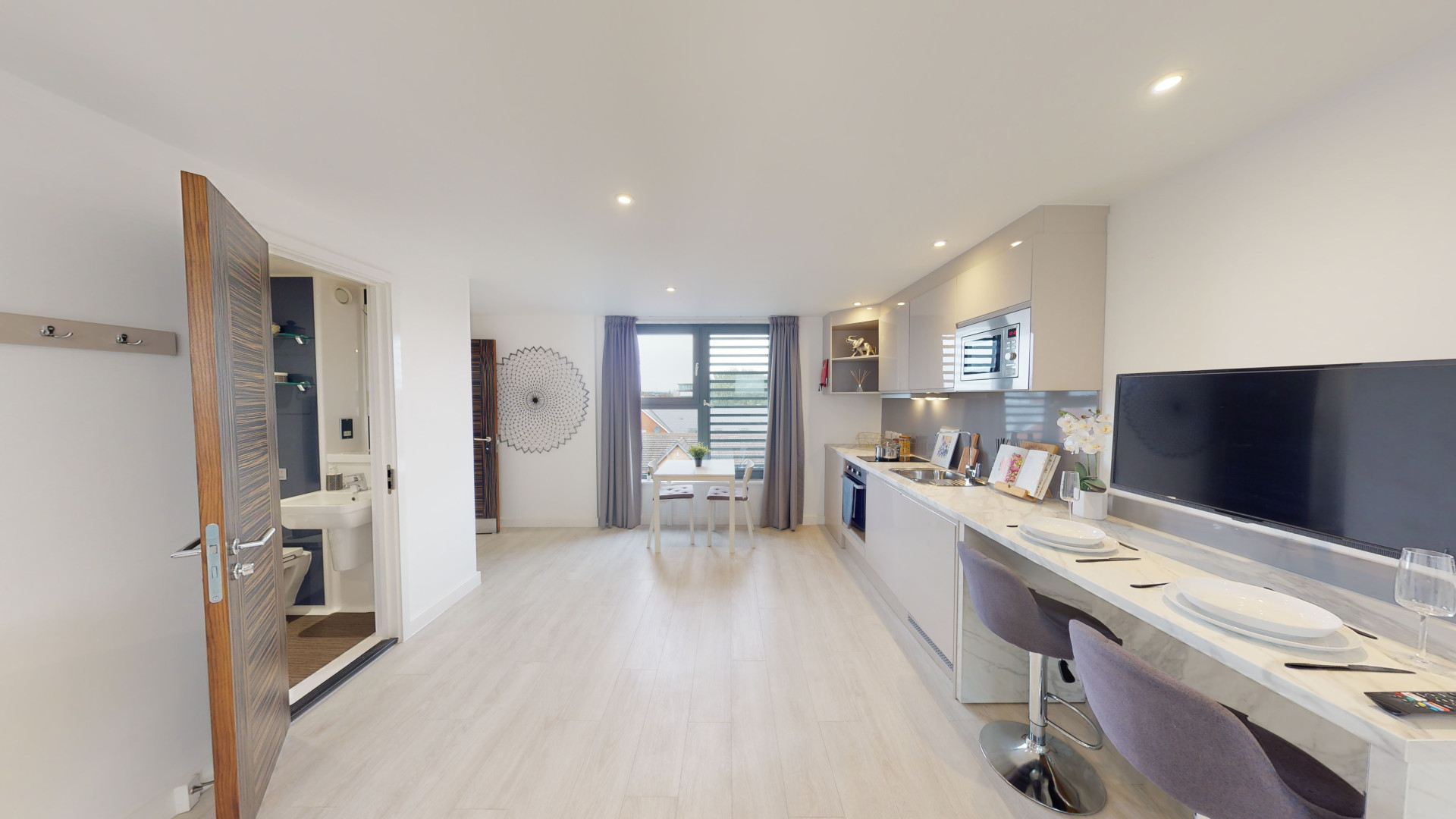  Super Deluxe Studio  -  79 Silver Street  - Gallery -  19