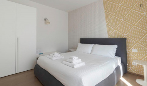 Cosy 1-bedroom apartment near Garibaldi FS metro station