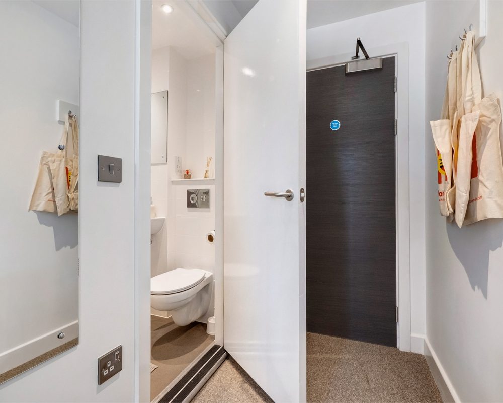  Gold Plus En-Suite  -  27 Magdalen Street  - Gallery -  7