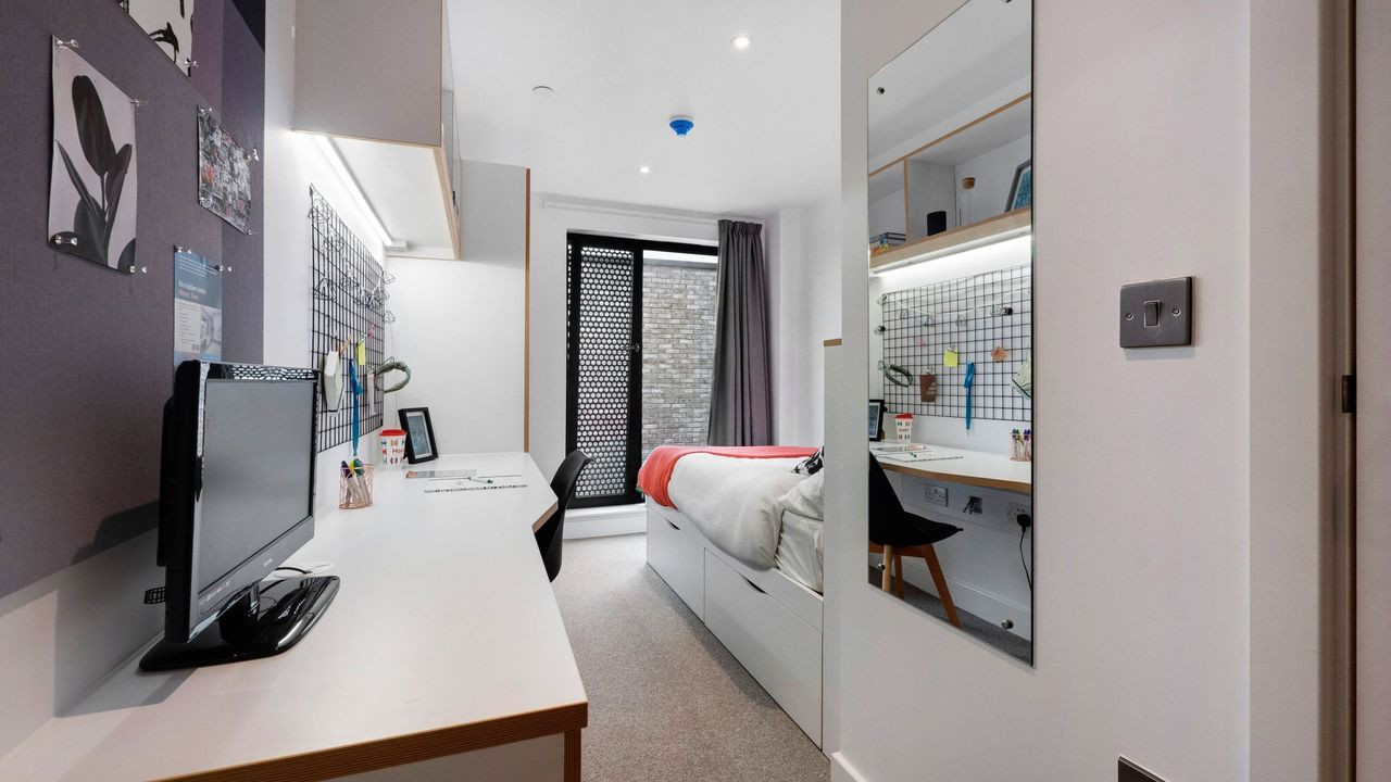 Deluxe Plus En-Suite - 27 Magdalen Street - Gallery - 11