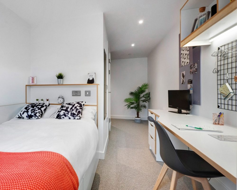 Deluxe Plus En-Suite  -  27 Magdalen Street  - Gallery -  1