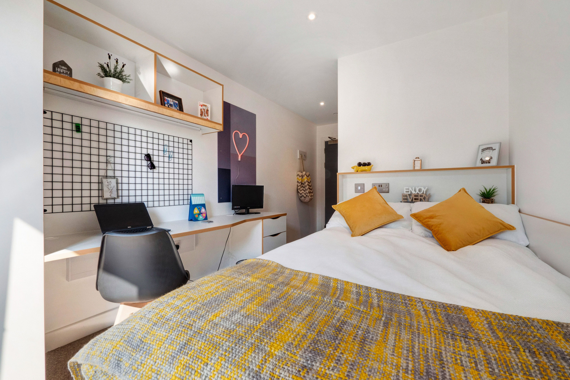 Silver En-Suite - 27 Magdalen Street - Gallery - 7