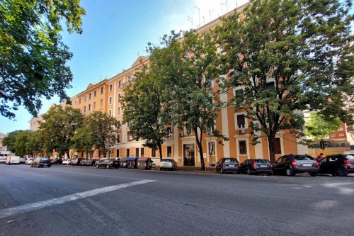 Appealing 3-bedroom flat in Trastevere