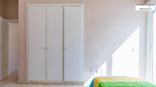 Charming single bedroom with private bathroom near IEM Business School - Gallery - 14