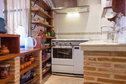 Double bedroom close to Facultad de Derecho - Gallery - 7