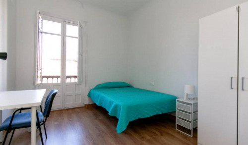 Cool double bedroom near to Puerta de Elvira - Gallery - 12