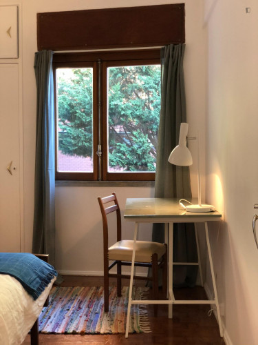 Bedroom in 4-bedroom apartment