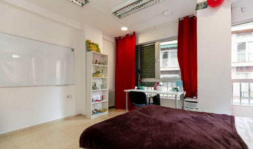 Nice Doble Bedroom in the center