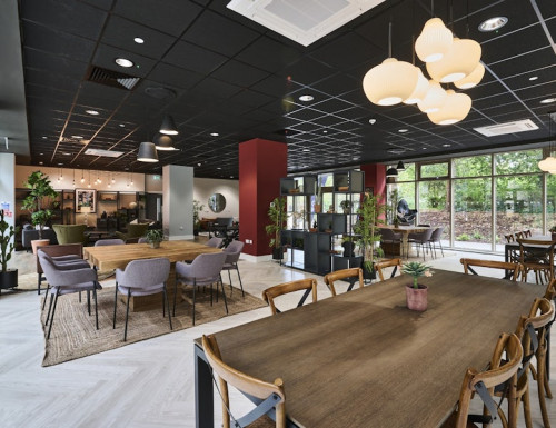 The Oaks - Gallery - 10