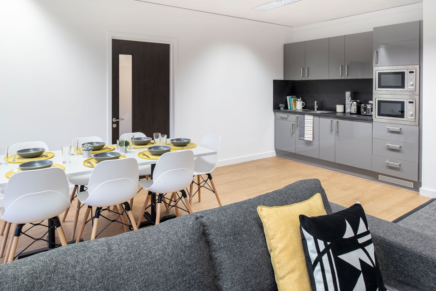  En-Suite Silver  -  The Oaks  - Gallery -  2