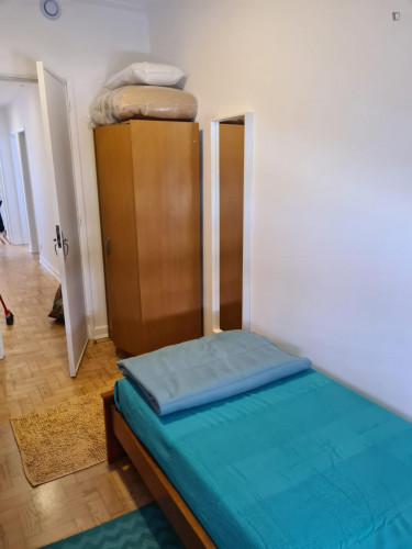 Homely single bedroom near Universidade de Coimbra - Gallery - 4