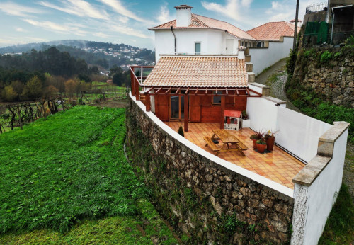 Loureiros Home - Gallery - 8