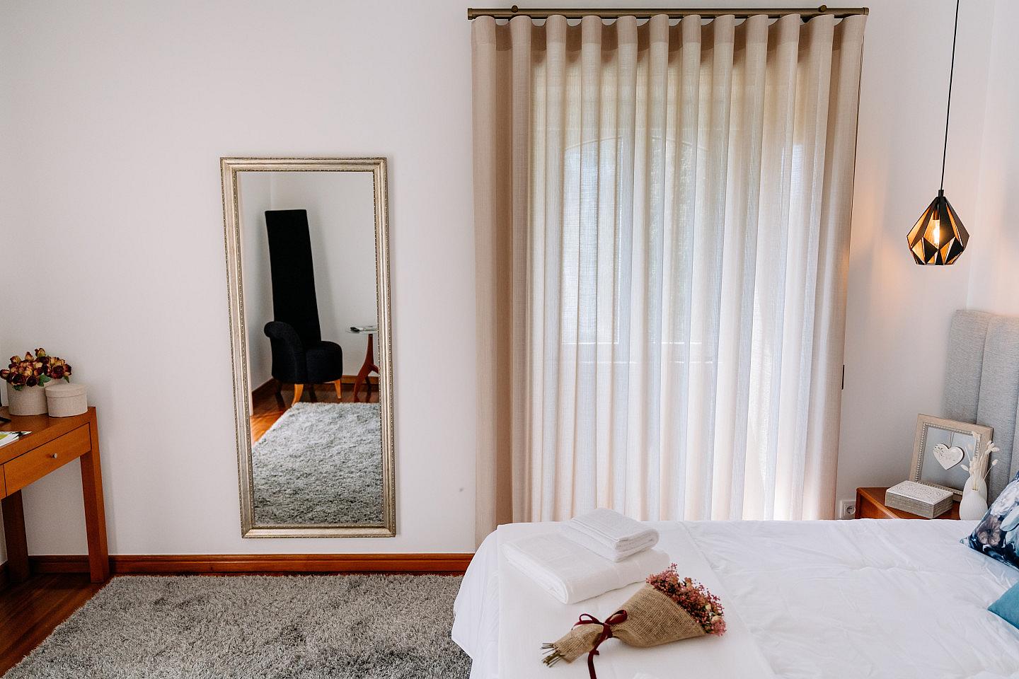 GORGEOUS Deluxe Bedroom - 54
