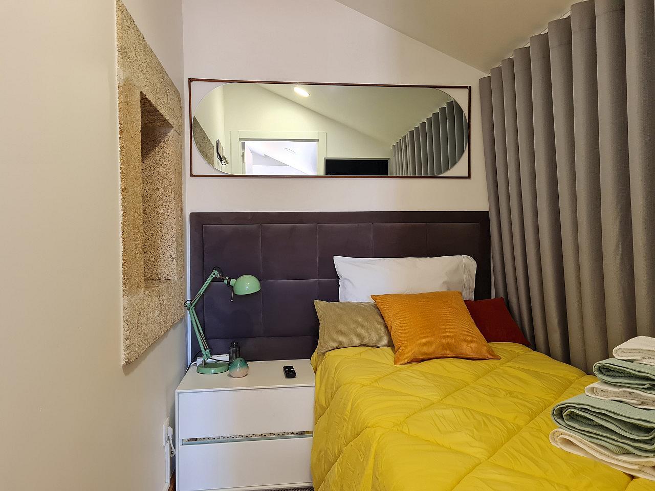 SOLE Tiny Bedroom - 34