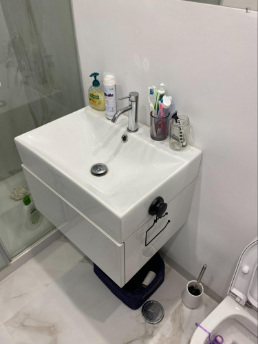 Nice double bedroom with a balcony, in a 2-bedroom flat