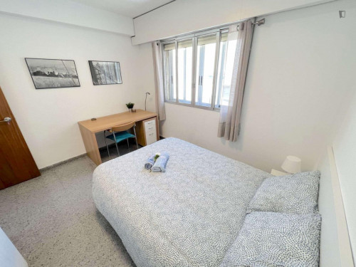 Cosy double bedroom near the University of Valencia