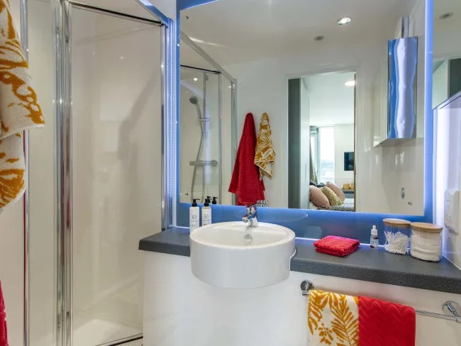  Platinum Studio  -  The Gate  - Gallery -  3