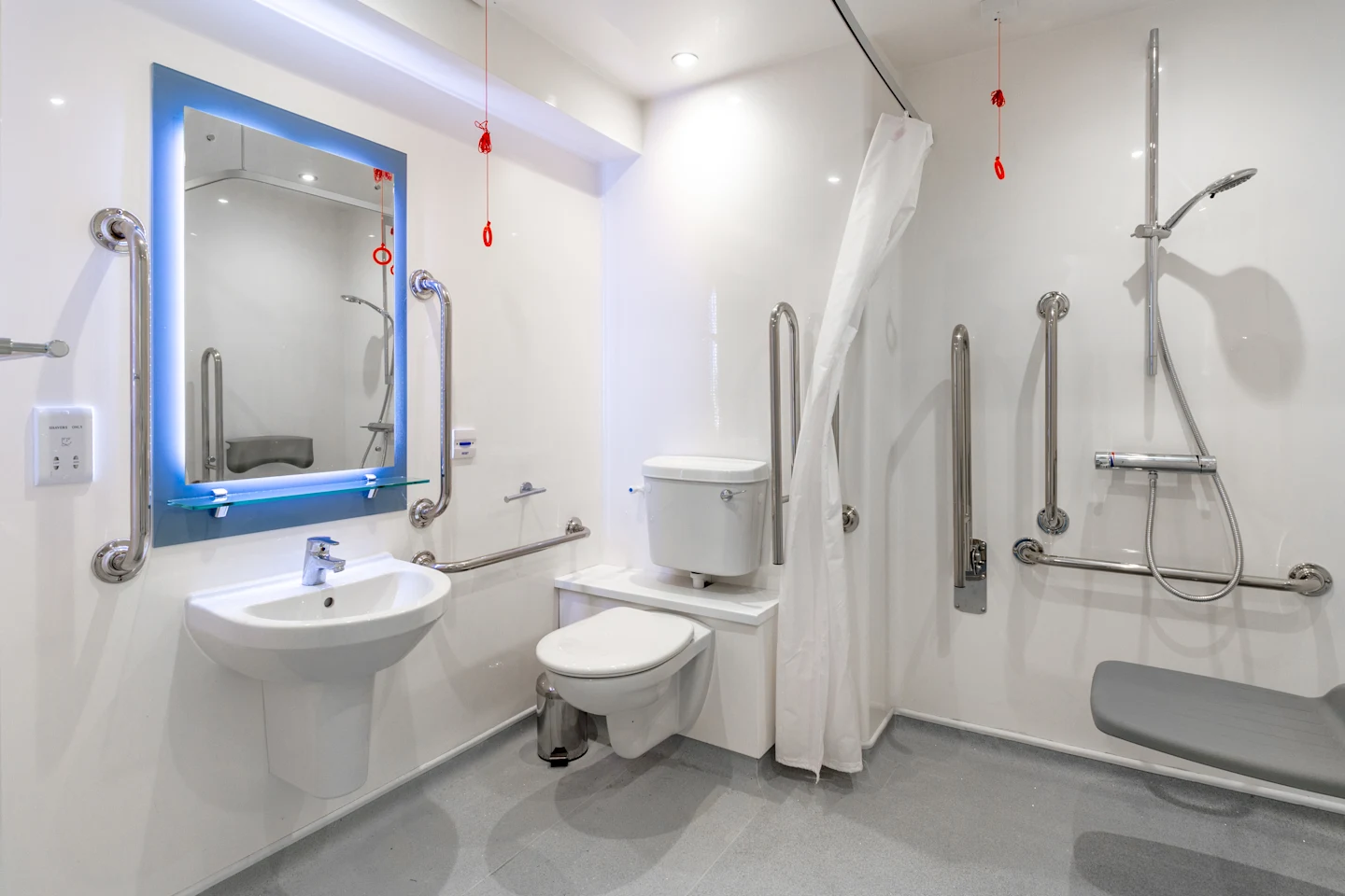  Accessible Silver Studio  -  The Gate  - Gallery -  2