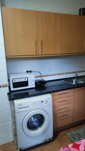 Cosy single bedroom near the Arroios metro - Gallery - 5