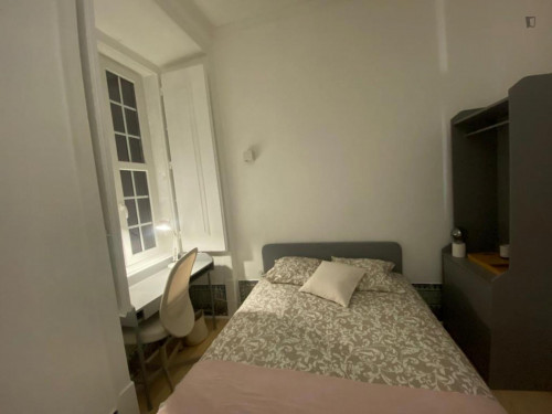 Double Bedroom in very central area in Lisbon