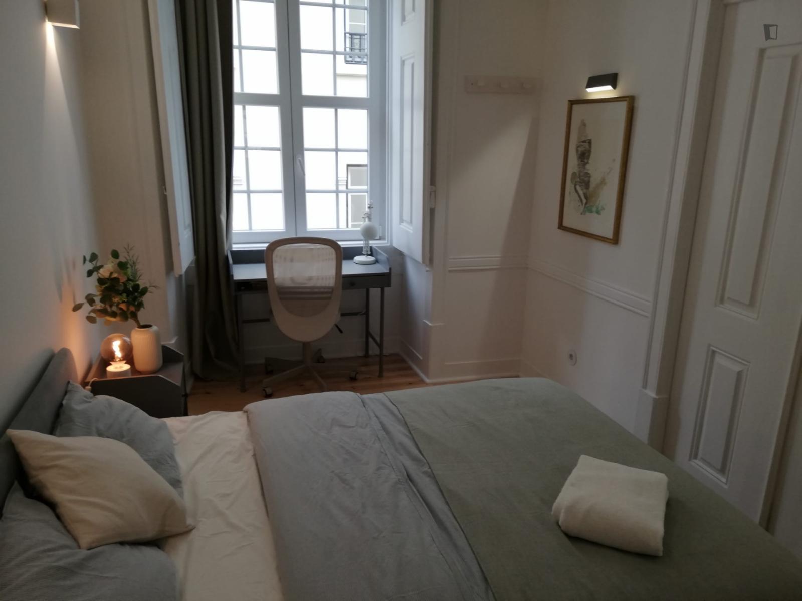 Double Bedroom In Very Central Area In Lisbon - Double Bedroom in very central area in Lisbon - Gallery - 1