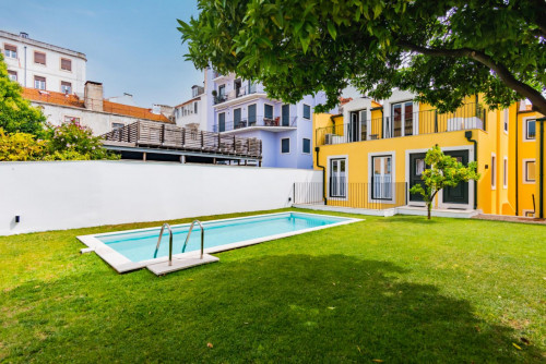 Lapa Getaway Studio with Swimming Pool