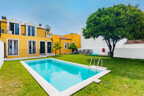 Lapa Getaway Studio with Swimming Pool