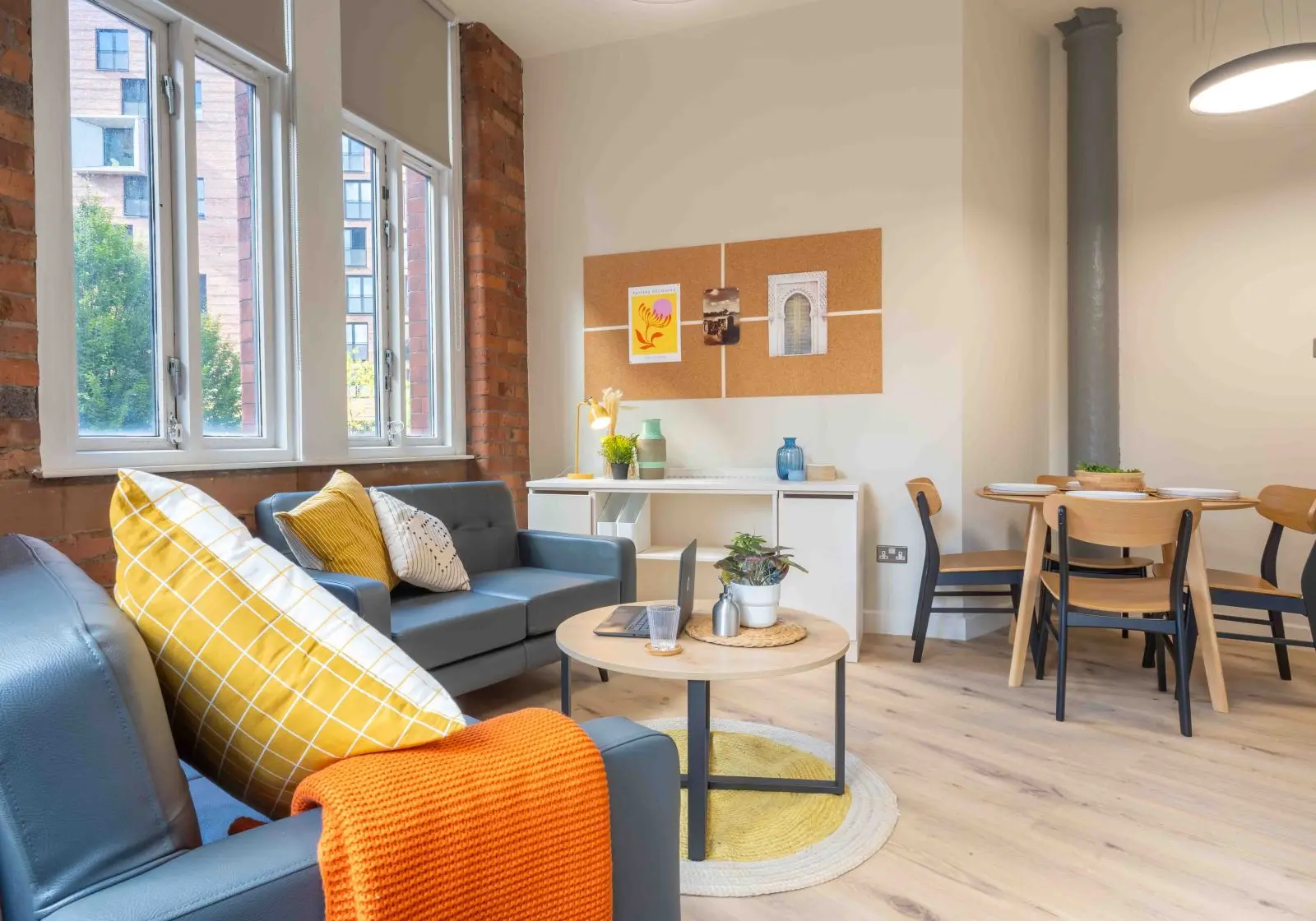  Gold 2 Bed  -  iQ Hollingworth House  - Gallery -  1