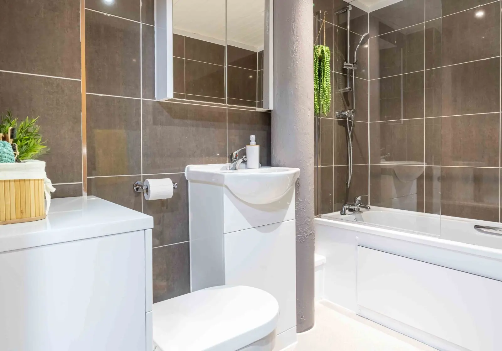  Gold 2 Bed  -  iQ Hollingworth House  - Gallery -  5