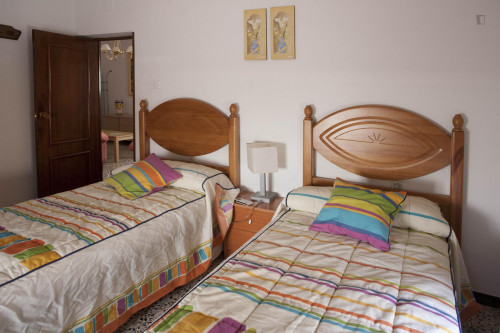 Wide and homely 3-bedroom apartment close to Universidad Pablo de Olavide - Gallery - 12