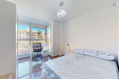 Appealing single bedroom in a property with balcony