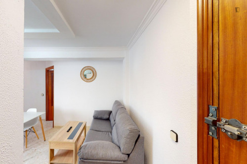 Attractive single bedroom  - Gallery -  5