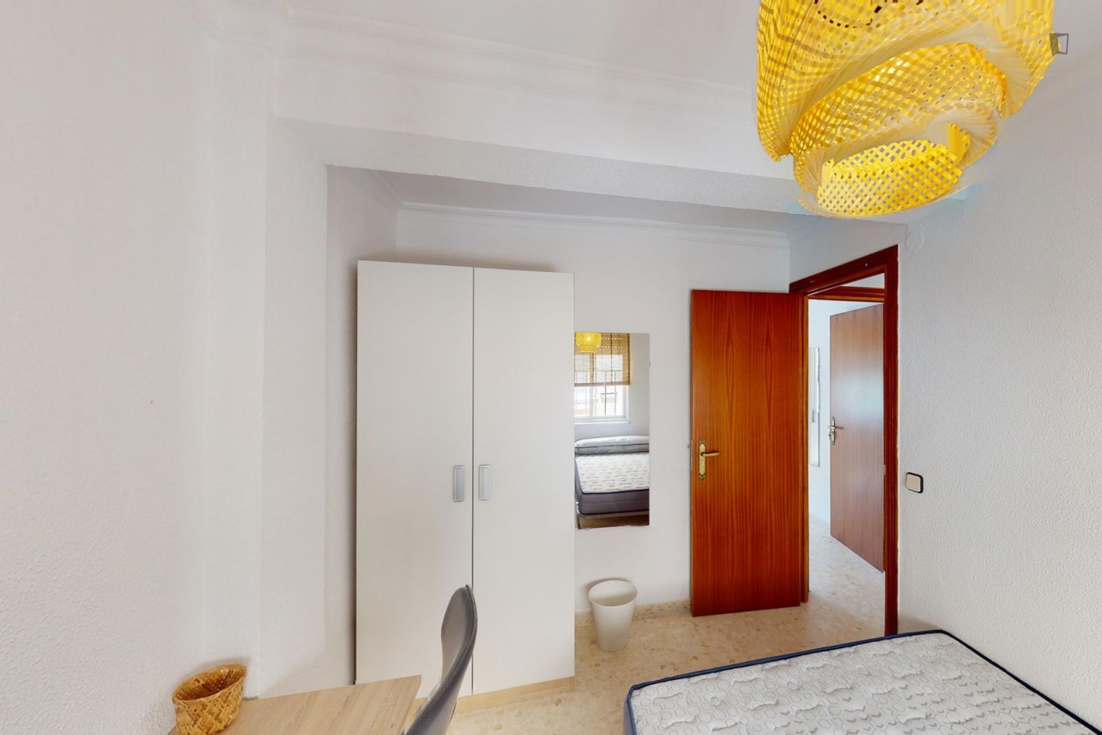 Attractive Single Bedroom - 1