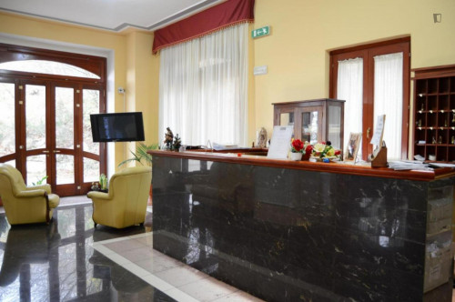 Cozy double bedroom close to Parco Regionale del Partenio - Gallery - 5