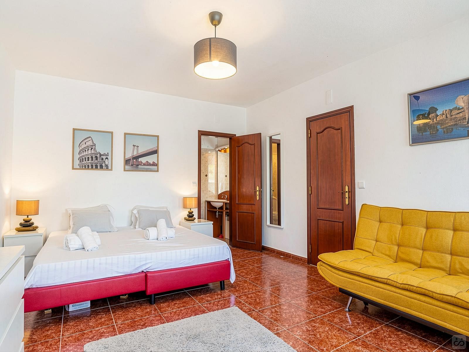  Private House (bedroom + Living Room/kitchen)  -  Vibrant Outstanding Complex w/ Pool  - Gallery -  3