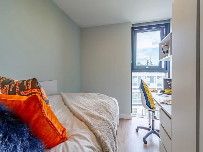  Gold En Suite  -  The Refinery  - Gallery -  4